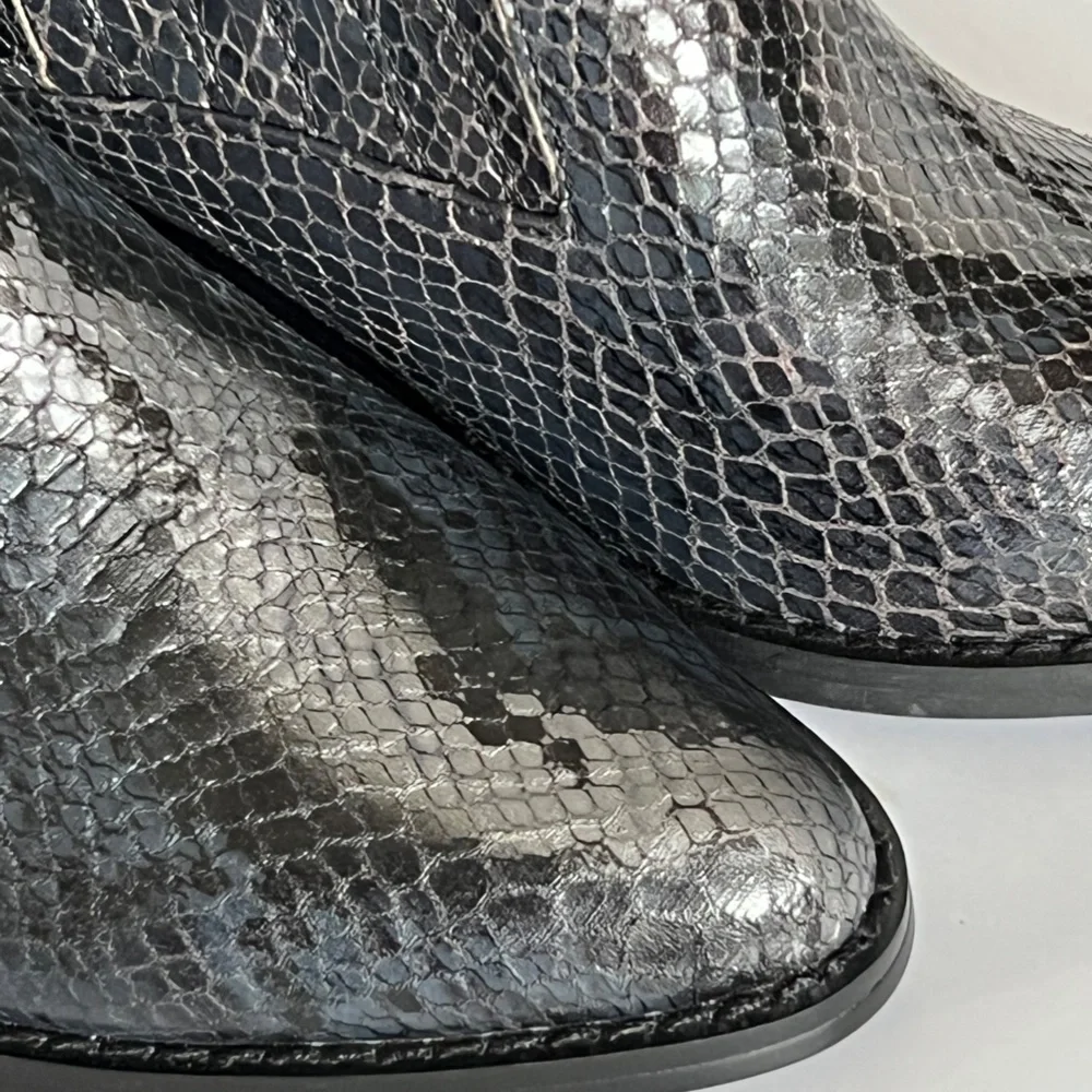 Very Volatile Ankle Boots Shiny Snake Print NWT - Picture 3 of 9